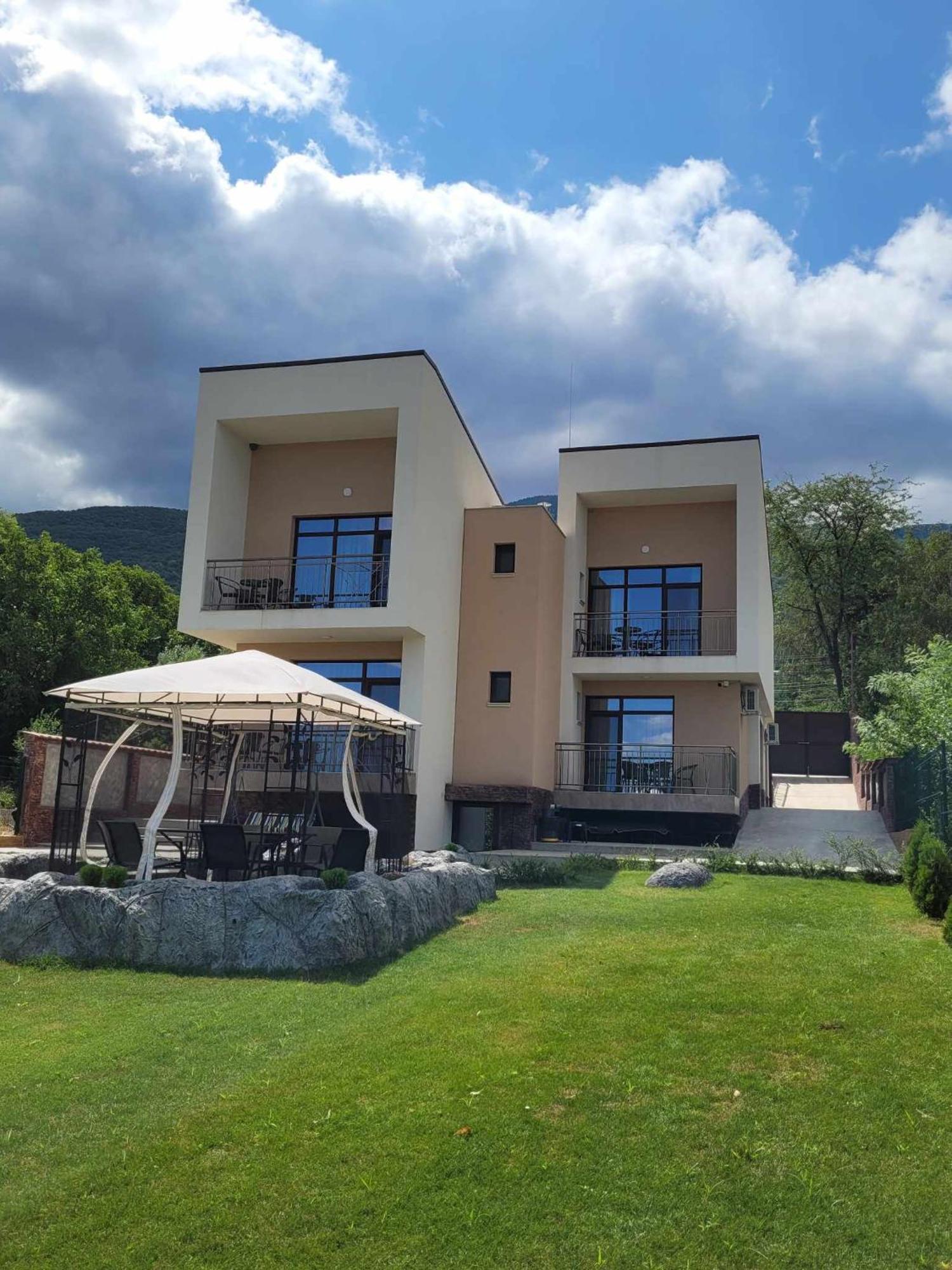 Къща За Гости Давиос Sapareva Banya Extérieur photo